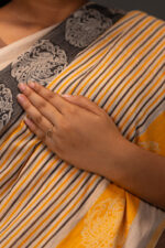 Dhaniakhali – Yellow Black Border Pure Cotton Handloom Saree - Image 4