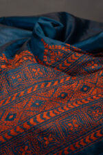 Bolpur – Exclusive Muted Blue with Orange Blended Silk Kantha Saree - Image 4