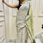 Bolpur – Hand-Stitched White Sunflower Motif Nakshi Kantha Saree