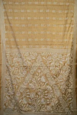 Bolpur – Hand-Stitched Dark Vanilla Floral Motif Nakshi Kantha Saree - Image 3