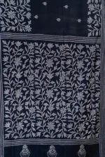 Bolpur – Hand-Stitched Dark Blue Leafy Vine Nakshi Kantha Saree - Image 3