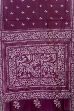 Bolpur – Hand-Stitched Grape Wine Leaf Motif Nakshi Kantha Saree - Image 3