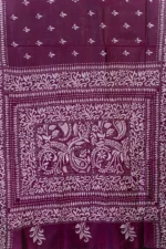 Bolpur – Hand-Stitched Grape Wine Leaf Motif Nakshi Kantha Saree - Image 4