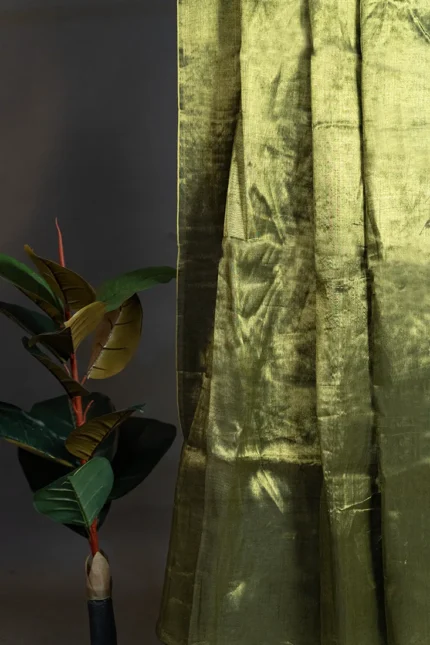 Phulia – Handwoven Moss Green Raga Tissue Silk Saree