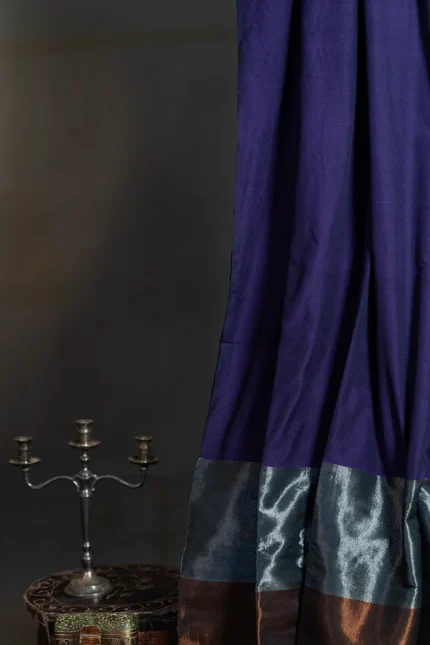 Phulia – Royal Violet Handwoven Saree with Lustrous Metallic Highlights