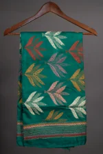 Bolpur – Hand-Stitched Green Maple Leaf Motif Nakshi Kantha Saree - Image 5