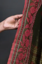 Phulia – Leafy Green Modern Floral Design Pure Cotton Handloom Saree - Image 3