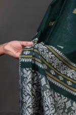 Phulia – Green and White Floral Design Pure Cotton Handloom Saree - Image 4