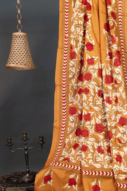 Bolpur – Hand-Stitched Golden Rose Motif Nakshi Kantha Saree