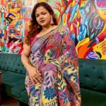 Bolpur – Hand-Stitched Dark Blue Floral Reverse Kantha Saree