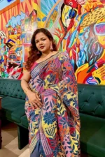 Bolpur – Hand-Stitched Dark Blue Floral Reverse Kantha Saree