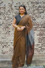Phulia – Sepia Brown Handwoven Saree with Lustrous Metallic Highlights
