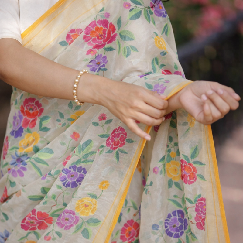 Multi-colour Jamdani Saree Closeup