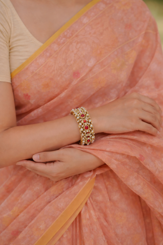 Peach Jamdani Saree Close Up
